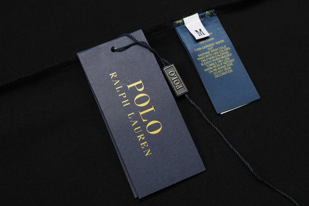 🅿️190 RALPH LAUREN 2025 new style classic polo embroidered little bee logo, same style for men and women, casual polo shirt ·Customized pique cotton fabric ·Imported Tajima machine embroidery technology ·Collar label, hangtag, main mark and three complete labels Color: black Size: M-XXXL